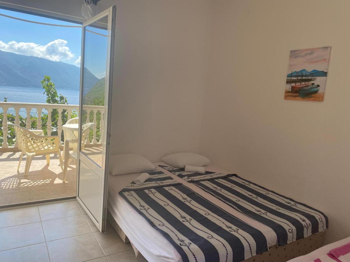 L & D Panorama Apartmani ริซาน ภายนอก รูปภาพ